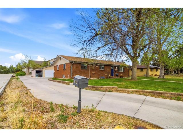 6130 S Pennsylvania St, Centennial, CO 80121