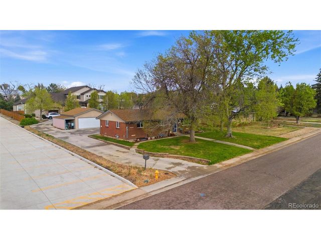 6130 S Pennsylvania St, Centennial, CO 80121