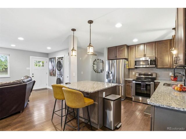 6130 S Pennsylvania St, Centennial, CO 80121