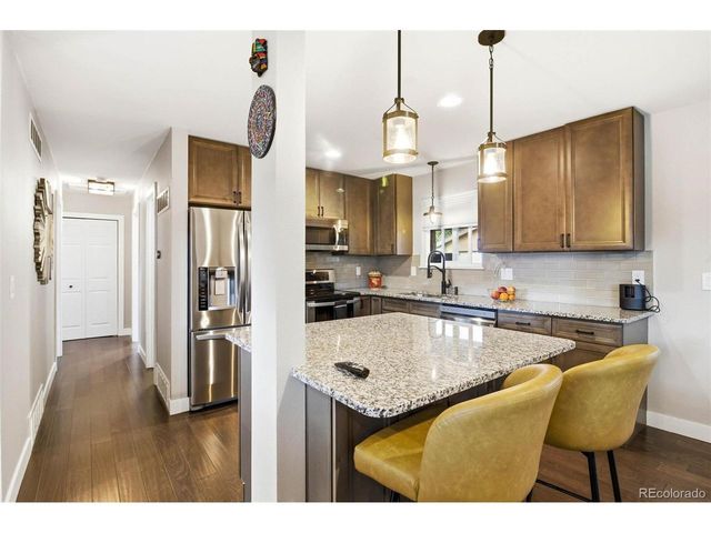 6130 S Pennsylvania St, Centennial, CO 80121