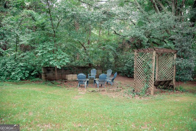 921 Crystal Drive, Thomaston, GA 30286