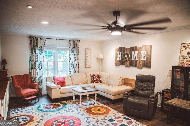 921 Crystal Drive, Thomaston, GA 30286