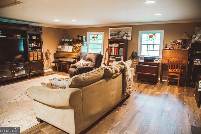 921 Crystal Drive, Thomaston, GA 30286