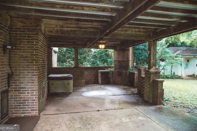 921 Crystal Drive, Thomaston, GA 30286