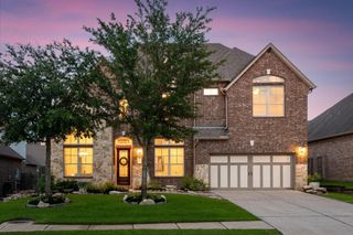 915 Holly Chapple Drive, Conroe, TX 77384