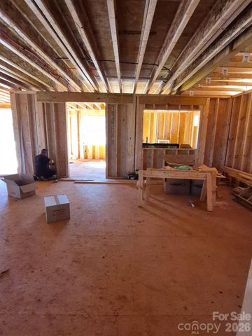 138 Broken Arrow Road, Statesville, NC 28677