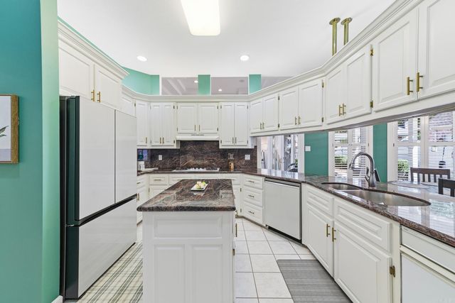 24 Woodland Drive, Jacksonville, AR 72076