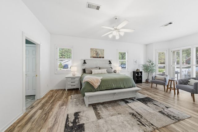 24 Woodland Drive, Jacksonville, AR 72076