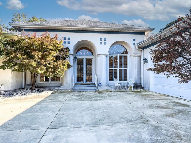 24 Woodland Drive, Jacksonville, AR 72076