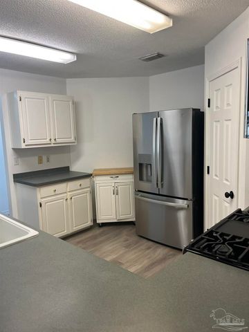 3154 Seafarer's Way, Pensacola, FL 32526