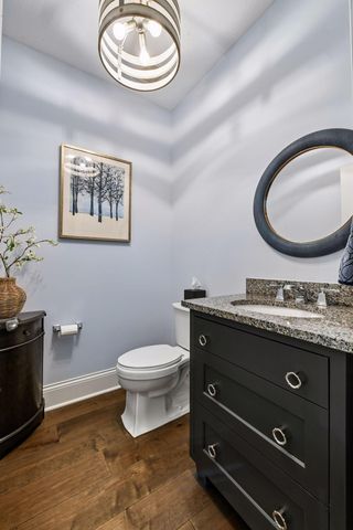 9264 Hawkcrest Court, Chanhassen, MN 55317