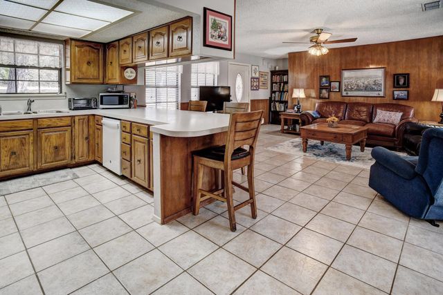 134 Short ST, Bastrop, TX 78602