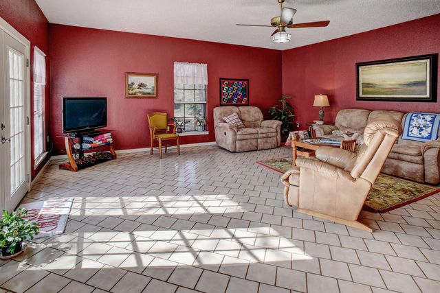 134 Short ST, Bastrop, TX 78602