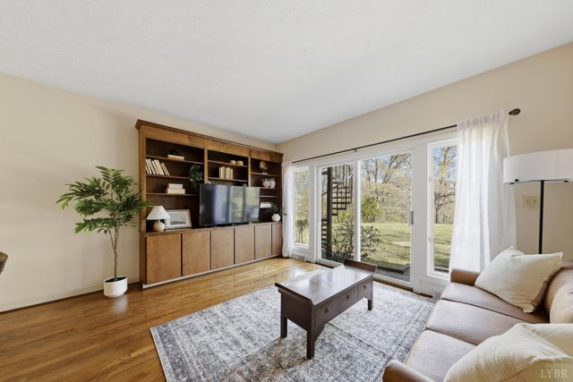 2620 Cedar Drive, Lynchburg, VA 24503