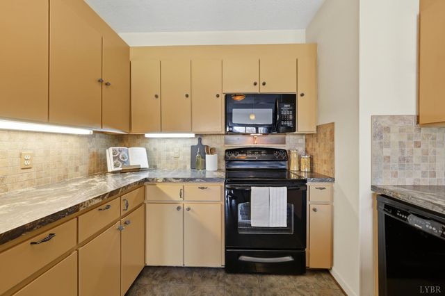 2620 Cedar Drive, Lynchburg, VA 24503