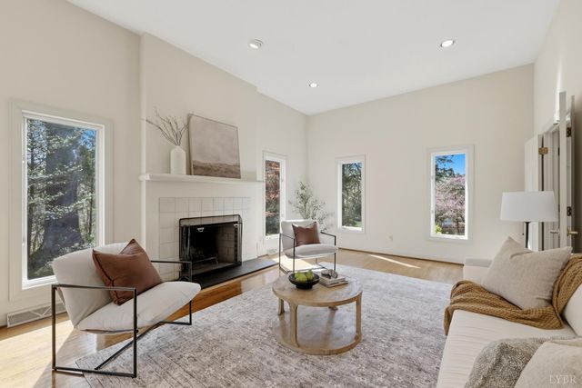 2620 Cedar Drive, Lynchburg, VA 24503