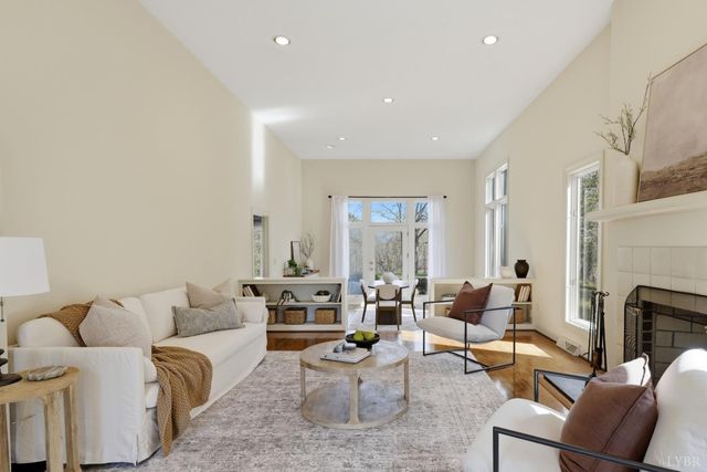 2620 Cedar Drive, Lynchburg, VA 24503