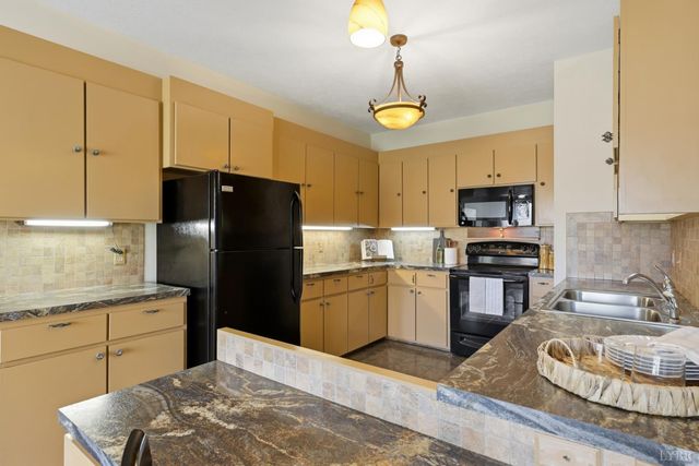 2620 Cedar Drive, Lynchburg, VA 24503