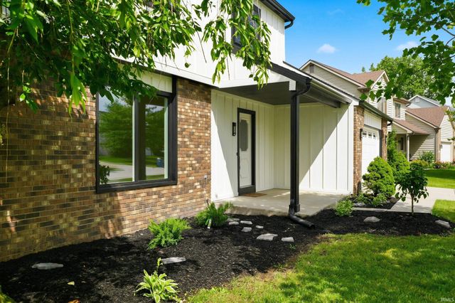 11807 Dorsay Court, Fort Wayne, IN 46845