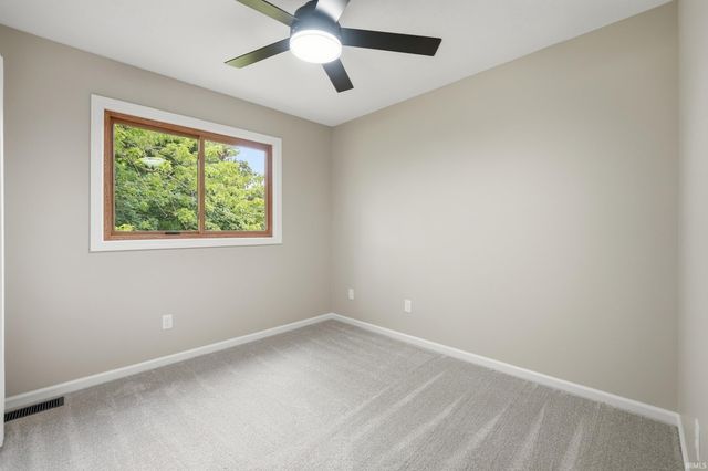 11807 Dorsay Court, Fort Wayne, IN 46845