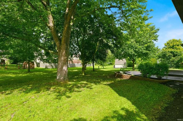 11807 Dorsay Court, Fort Wayne, IN 46845