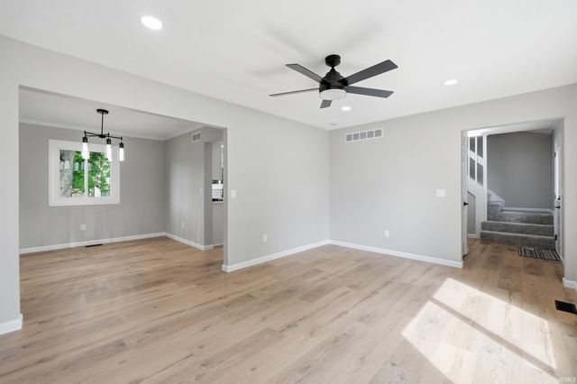 11807 Dorsay Court, Fort Wayne, IN 46845