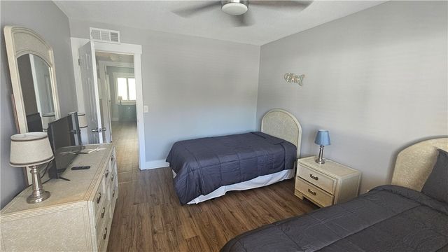 1500 Demere Drive B3, St Simons Island, GA 31522