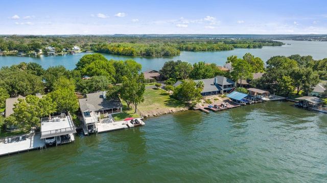30 Beaver Island, Granite Shoals, TX 78654