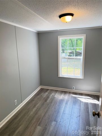 110 Tulip Tree Court, Statesville, NC 28677