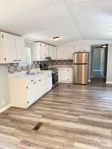 110 Tulip Tree Court, Statesville, NC 28677