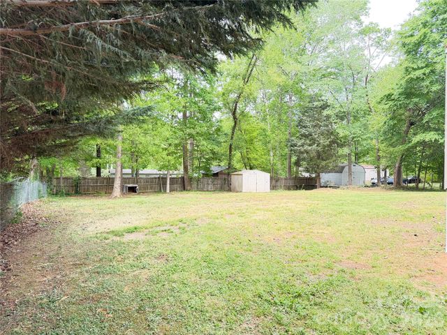 110 Tulip Tree Court, Statesville, NC 28677