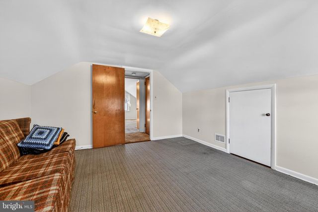 228 E GAUL ST, Wernersville, PA 19565