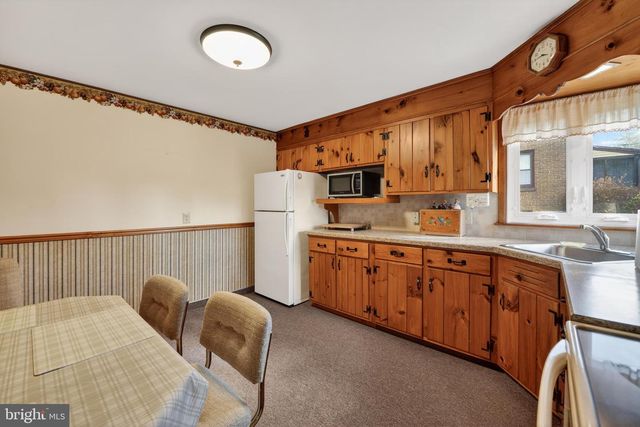 228 E GAUL ST, Wernersville, PA 19565