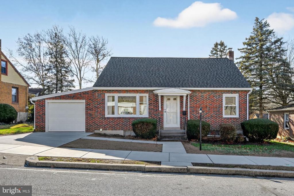 228 E GAUL ST, Wernersville, PA 19565