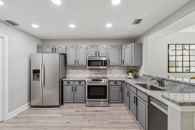 1508 S BAY VILLA PLACE B, Tampa, FL 33629