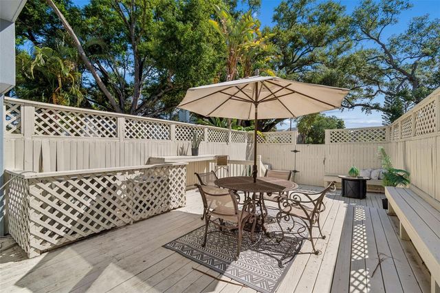 1508 S BAY VILLA PLACE B, Tampa, FL 33629