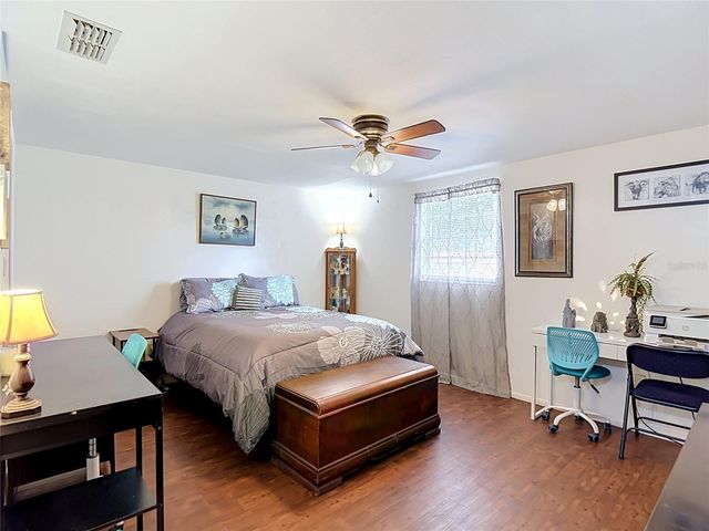 38945 18TH AVENUE, Zephyrhills, FL 33542