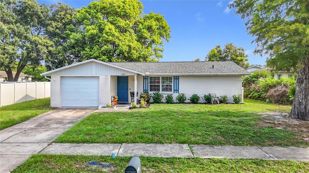 38945 18TH AVENUE, Zephyrhills, FL 33542
