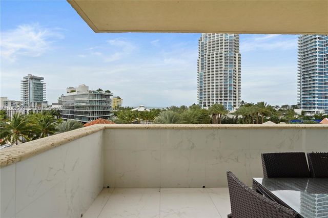300 S Pointe Dr 605, Miami Beach, FL 33139