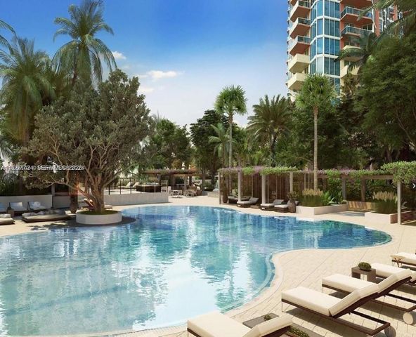 300 S Pointe Dr 605, Miami Beach, FL 33139