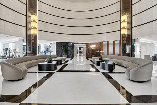 300 S Pointe Dr 605, Miami Beach, FL 33139