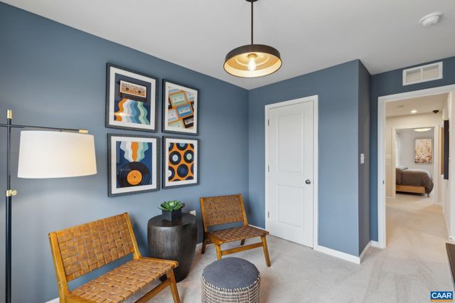 45 GRAYSON VILLAGE DR, Barboursville, VA 22923