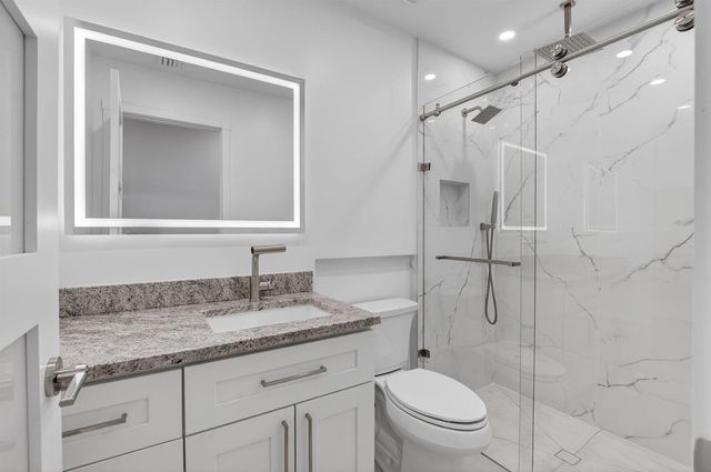 6049 Vía Diana, Delray Beach, FL 33484