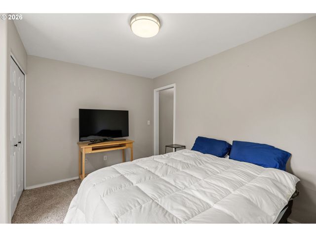2867 MAESNER St, Eugene, OR 97404