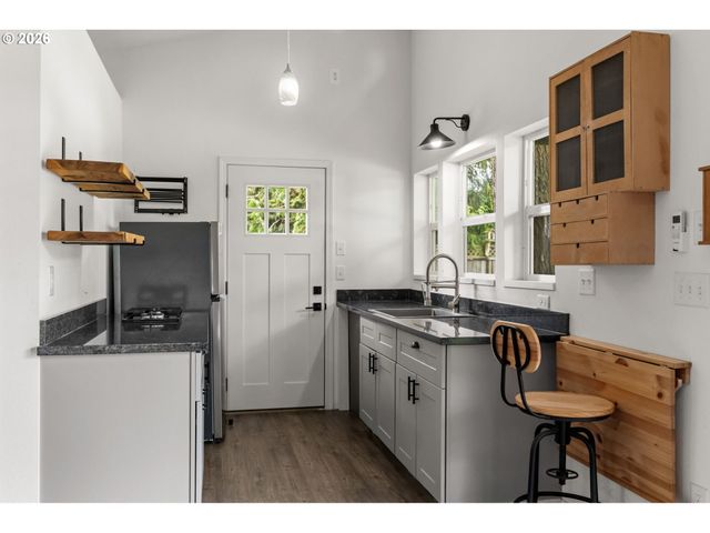 2867 MAESNER St, Eugene, OR 97404