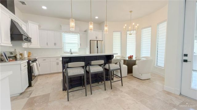 2715 Sonora Avenue, Mission, TX 78572