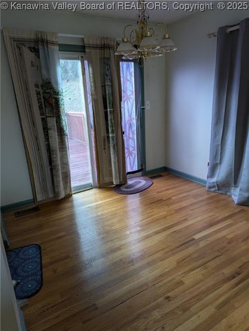 1501 Susan Road, South Charleston, WV 25303