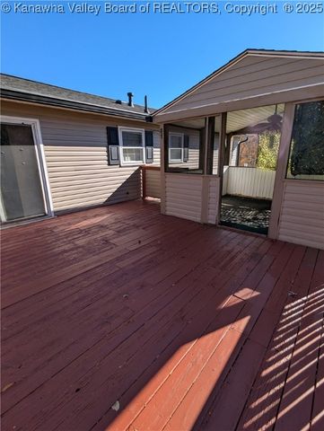 1501 Susan Road, South Charleston, WV 25303