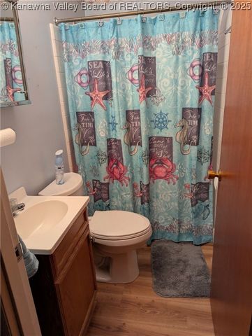 1501 Susan Road, South Charleston, WV 25303