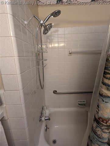 1501 Susan Road, South Charleston, WV 25303